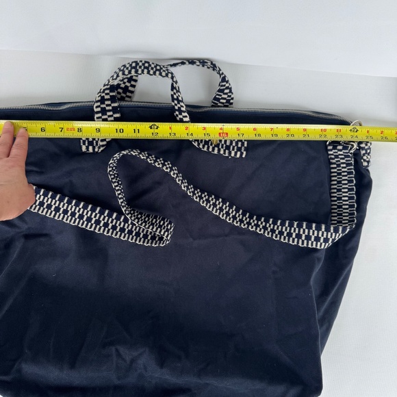 Todd Snyder Guanbana Guanabana Weekend Bag in Navy - Picture 7 of 8